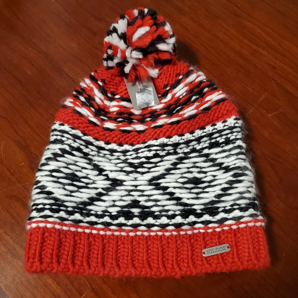 NEW IGLOOS winter hat with fleece 8-14 unisex